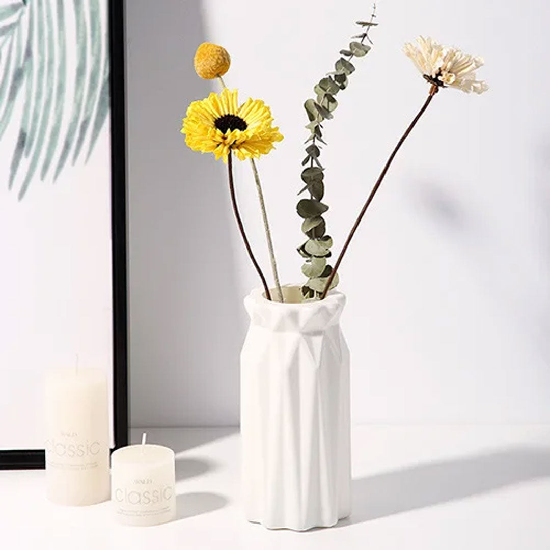 Nordic Plastic Vase for Modern Home Decor