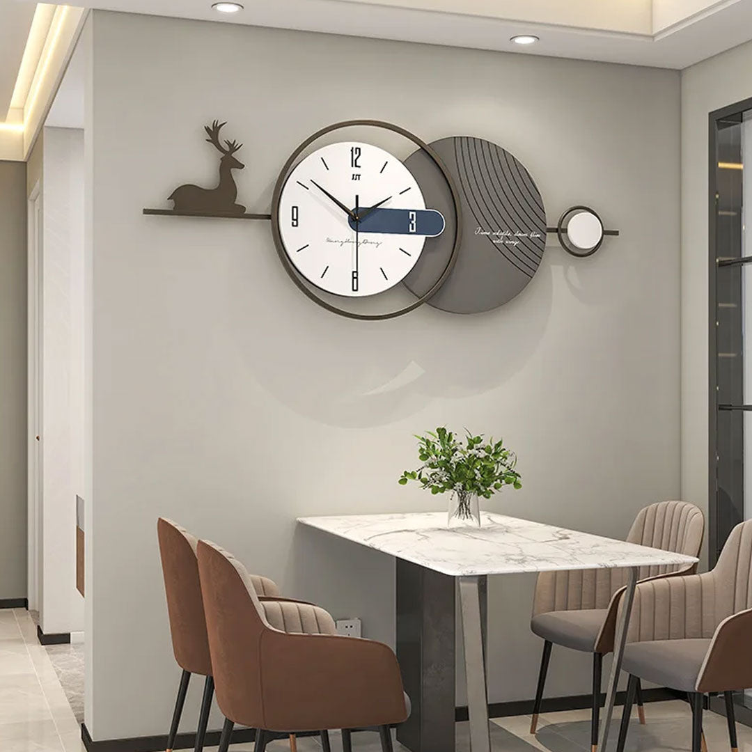 Elegant Modern Minimalist Wall Clock