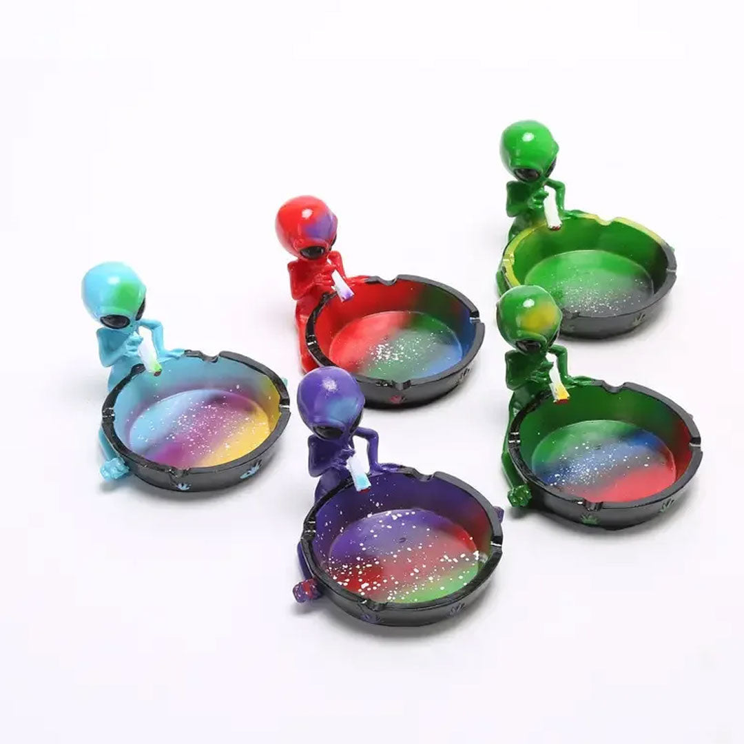 Retro Tabletop Decoration Alien Resin Ashtray